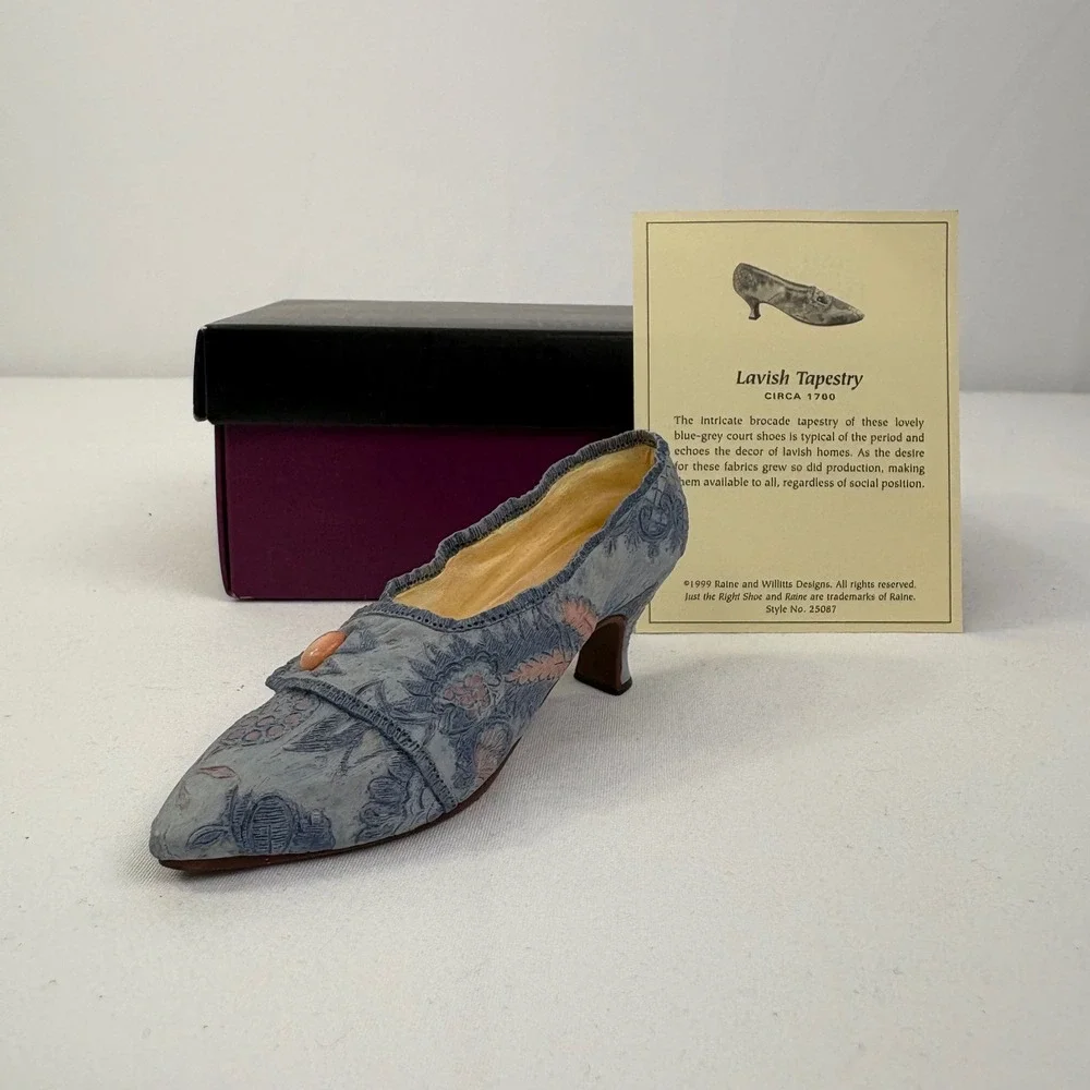 Vintage Just The Right Shoe By Raine Lavish Tapestry 25087 1999 COA
